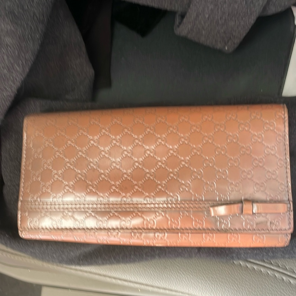 Gucci pre owned wallet light pink